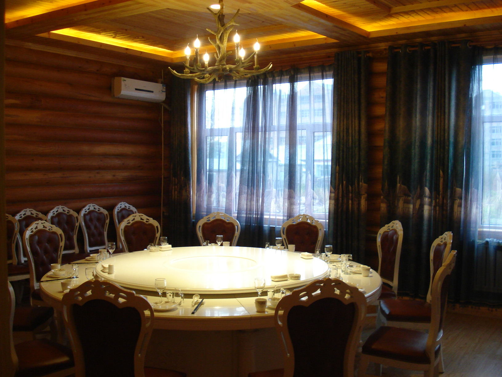 额尔古纳玛丽亚西餐厅